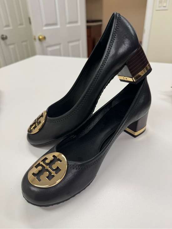 Tory Burch Shoes - Tory Burch Black Leather Block Heel Pumps with Gold Logo